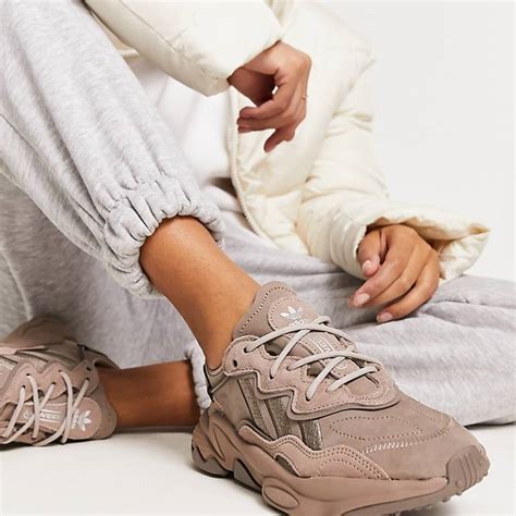 adidas ozweego 90s|adidas originals ozweego beige.